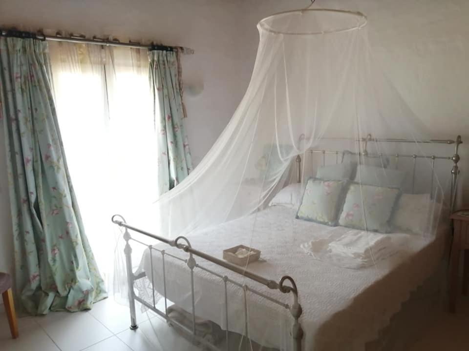 Bed and Breakfast Casa Mimosa Сан-Браш-ди-Алпортел Экстерьер фото